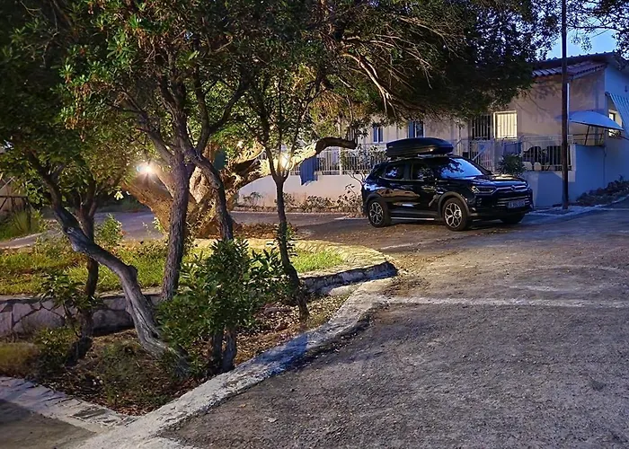 Village Holidays - Chelonaria Apartman *