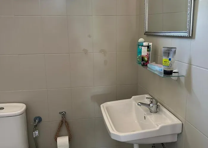 Village Holidays - Chelonaria Apartman