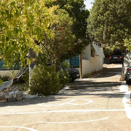 Apartment Village Holidays - Chelonaria Chrani