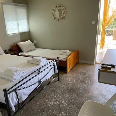 Apartment Village Holidays - Chelonaria Chrani