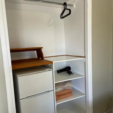 Village Holidays - Chelonaria アパート チラニ