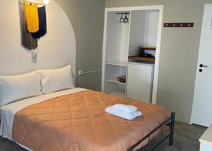 Village Holidays - Chelonaria