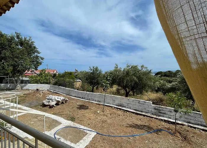 Village Holidays - Chelonaria *