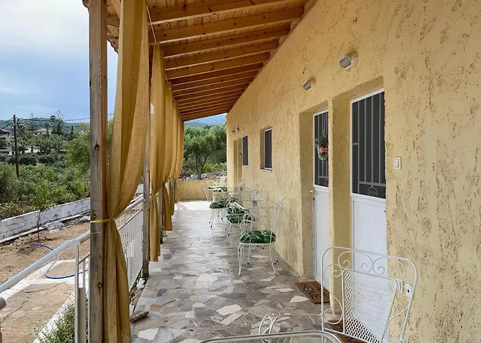 Village Holidays - Chelonaria